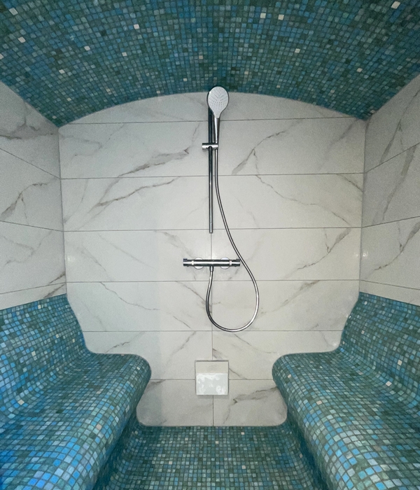 Hammam mosaique bleu